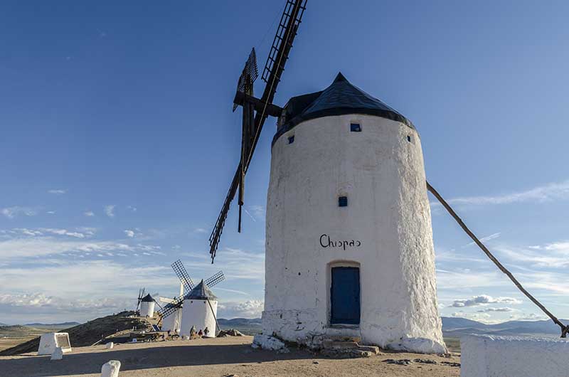 Toledo - Consuegra 26 - molinos de viento.jpg